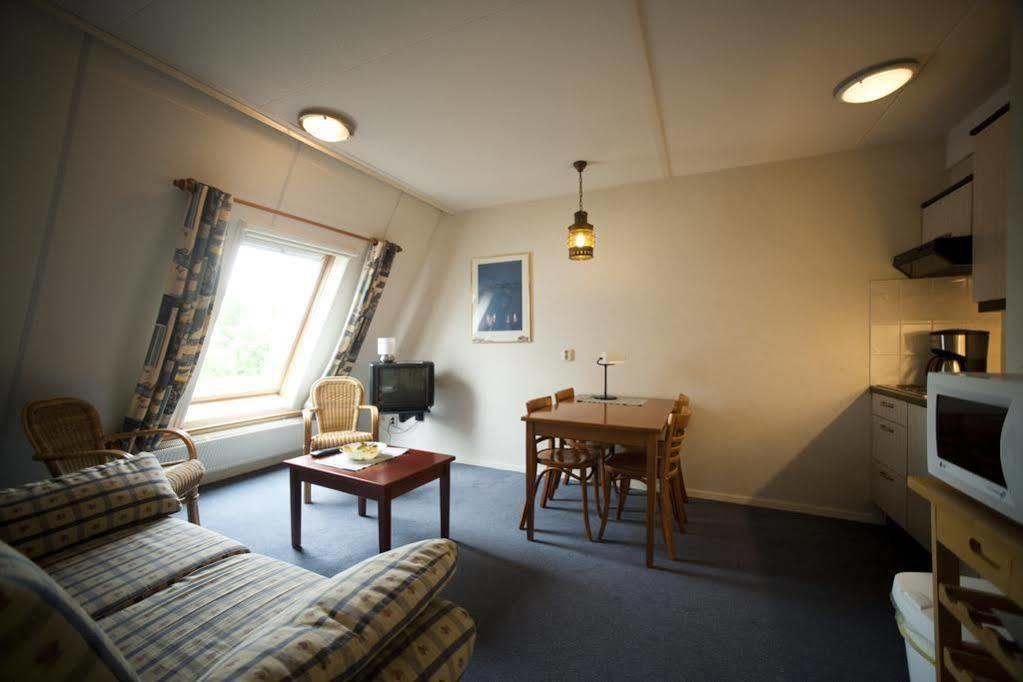 Hanzehuis Appartementen Stavoren Esterno foto